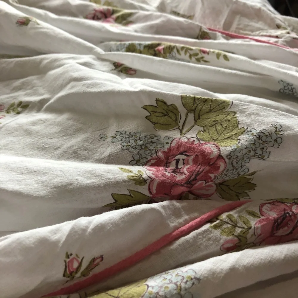 Cottage Roses Twin Bedspread